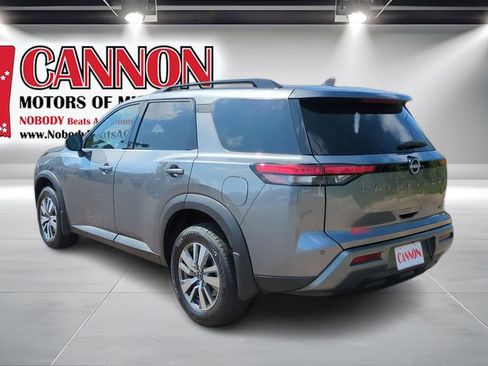 New 2026 Nissan Pathfinder SL FWD image 7