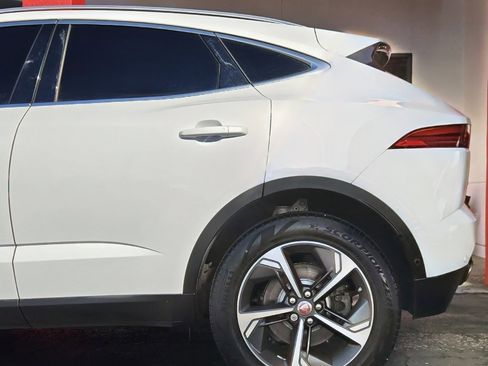 Used 2021 Jaguar E-PACE SE image 6