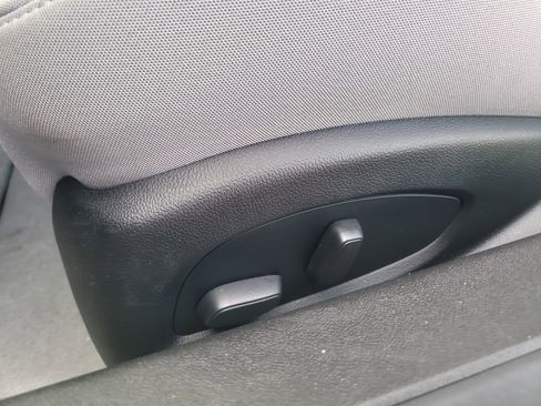 Used 2023 Chevrolet Camaro LT image 14