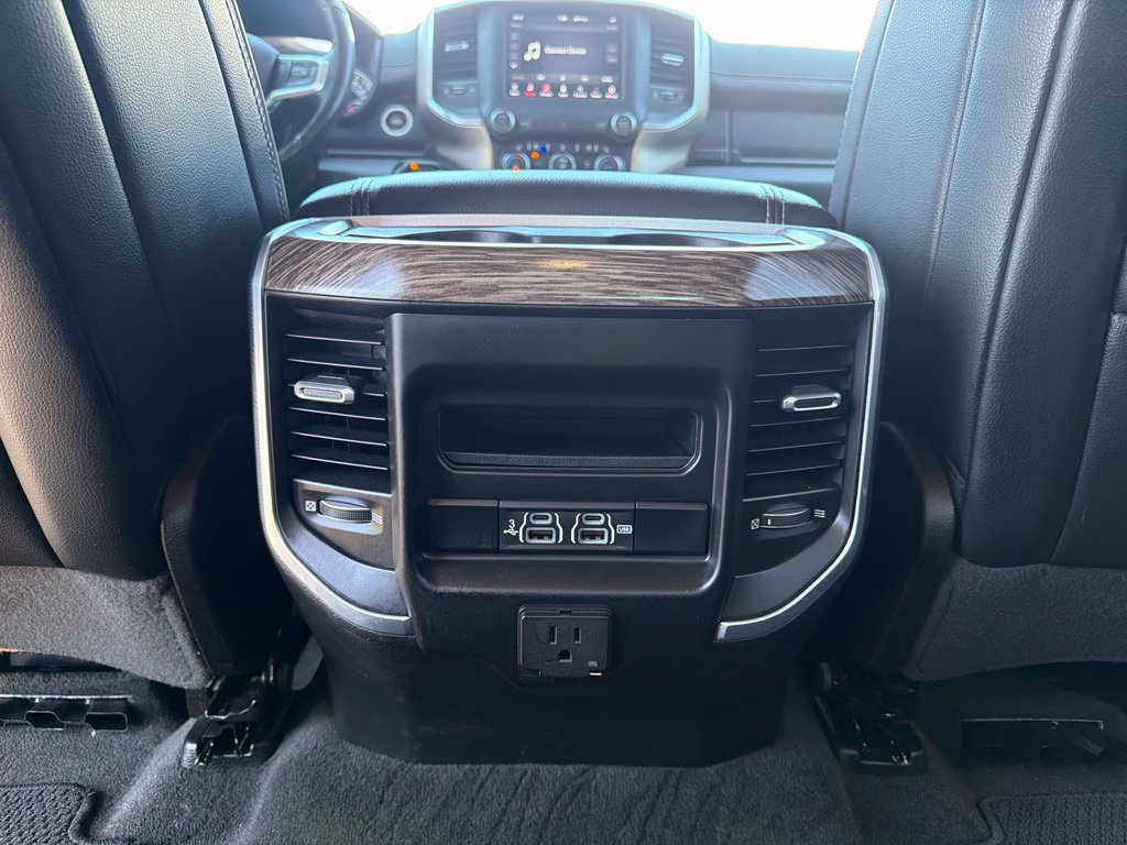 Used 2020 RAM 1500 Laramie AWD/4WD image 23