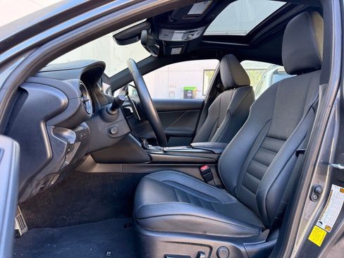 Used 2023 Lexus IS 350 F Sport image 11