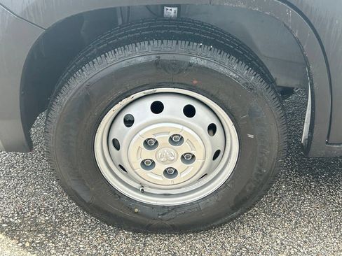 Used 2023 RAM ProMaster 2500 FWD image 17