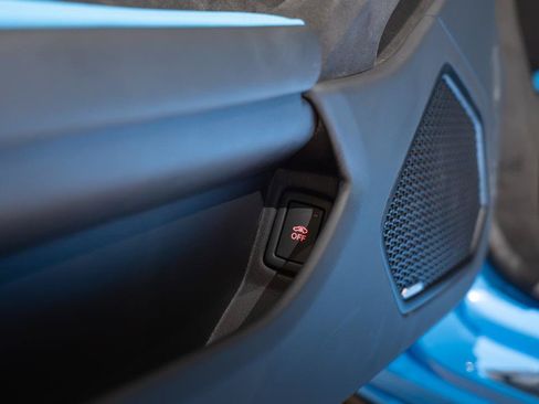 Used 2023 Lamborghini Huracan Tecnica RWD image 38