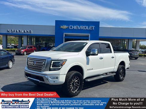 Used 2021 Nissan Titan Platinum Reserve w/ Moonroof Package AWD/4WD image 1