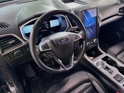 Used 2021 Ford Edge SEL w/ Convenience Package AWD/4WD image 12