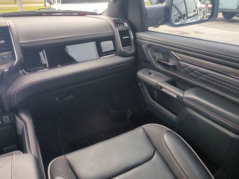 Certified 2025 RAM 1500 Limited w/ Bed Utility Group image 16