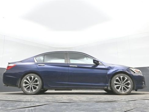 Used 2014 Honda Accord Sport image 34
