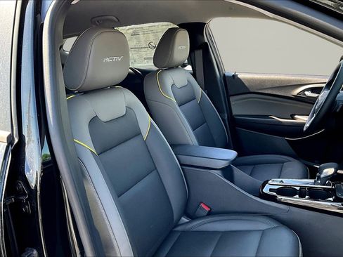 New 2026 Chevrolet Trax ACTIV w/ Driver Confidence Package FWD image 19