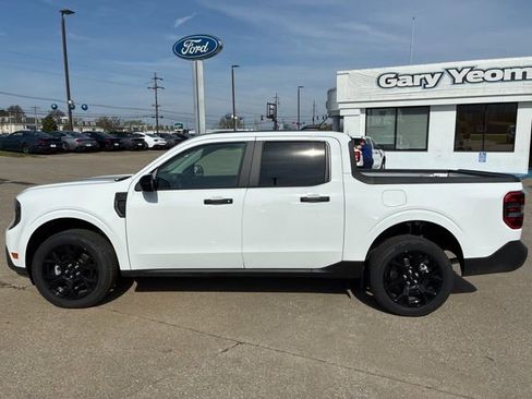 New 2025 Ford Maverick XLT w/ XLT Luxury Package AWD/4WD image 2