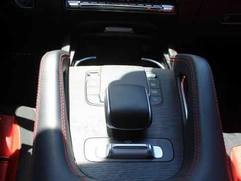 Used 2024 Mercedes-Benz GLE 53 AMG 4MATIC image 39