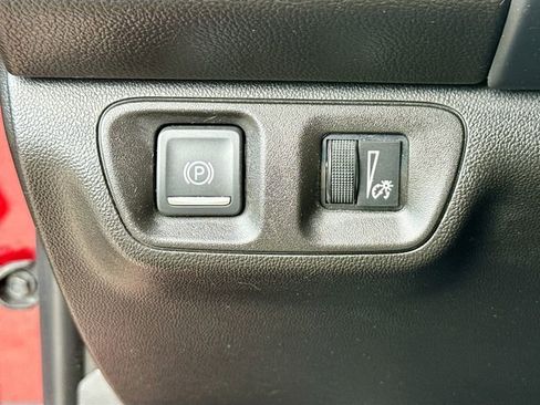 Used 2021 GMC Acadia SLE w/ Driver Convenience Package AWD/4WD image 10
