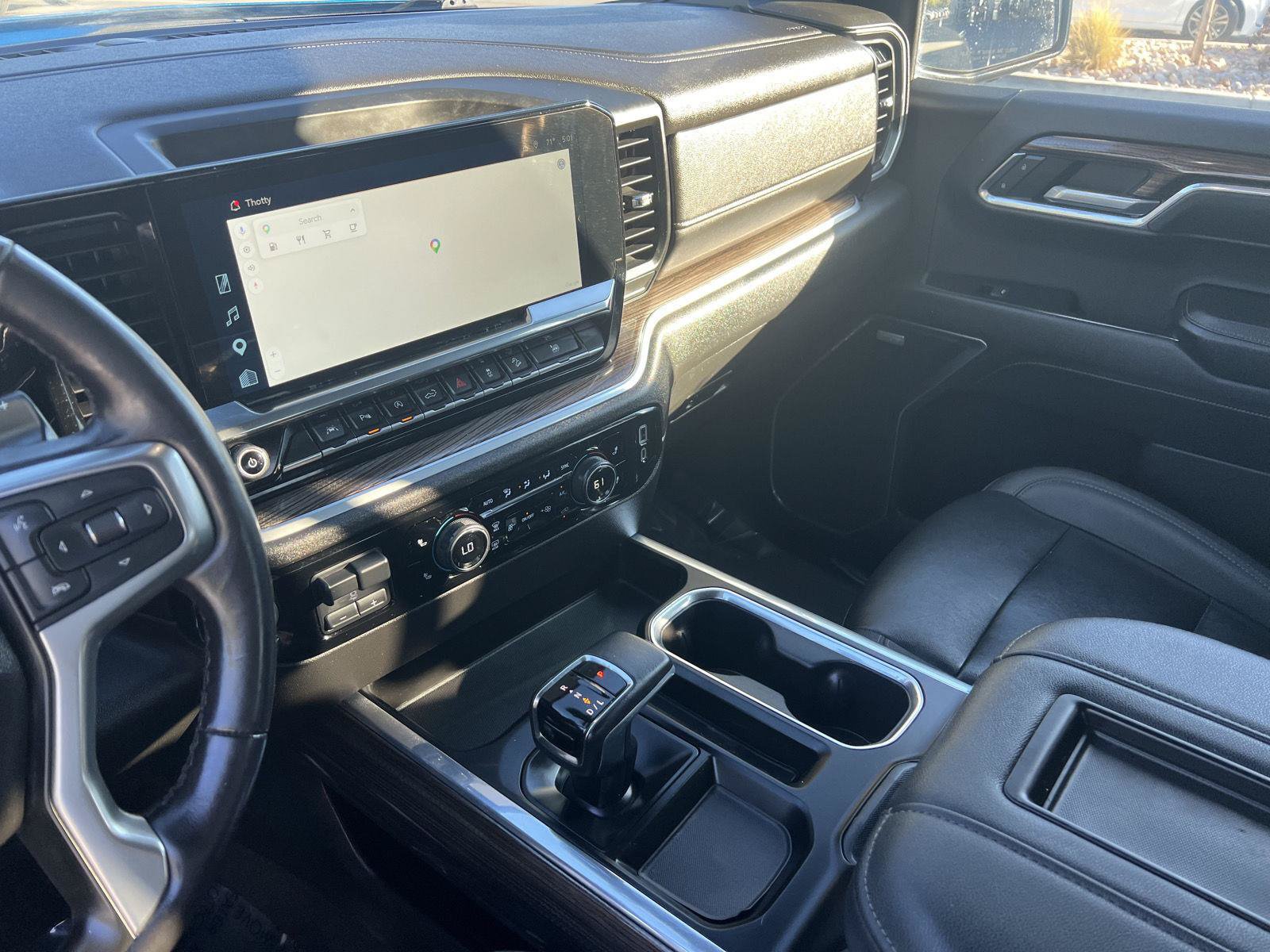 Used 2022 Chevrolet Silverado 1500 RST AWD/4WD image 7