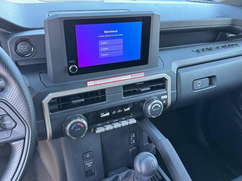 New 2026 Toyota Tacoma SR AWD/4WD image 18