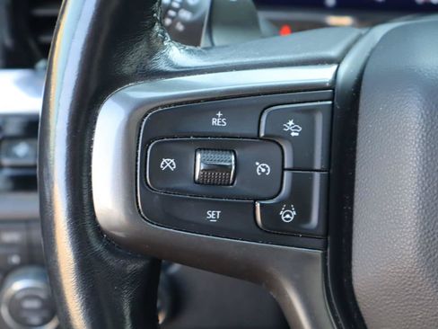 Used 2023 Chevrolet Silverado 1500 High Country w/ Technology Package AWD/4WD image 12