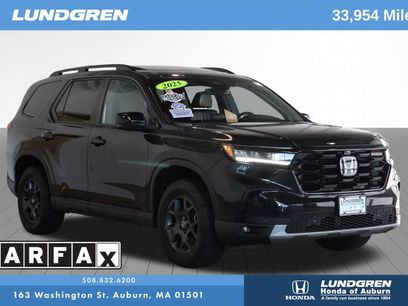 Used 2025 Honda Pilot TrailSport