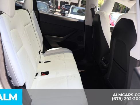 Used 2023 Tesla Model Y Performance AWD/4WD image 21