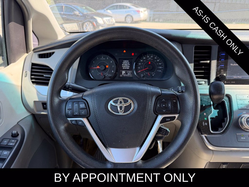 Used 2016 Toyota Sienna LE FWD image 12