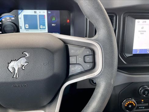Used 2023 Ford Bronco 4-Door AWD/4WD image 24