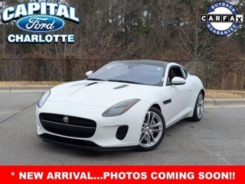 Used 2018 Jaguar F-TYPE 400 Sport image 2