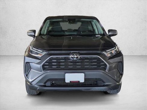 Used 2023 Toyota RAV4 LE FWD image 2