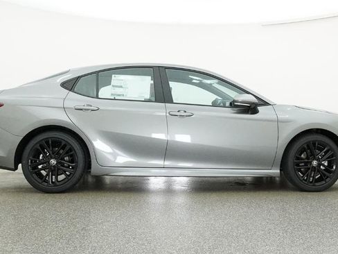 New 2026 Toyota Camry SE image 40