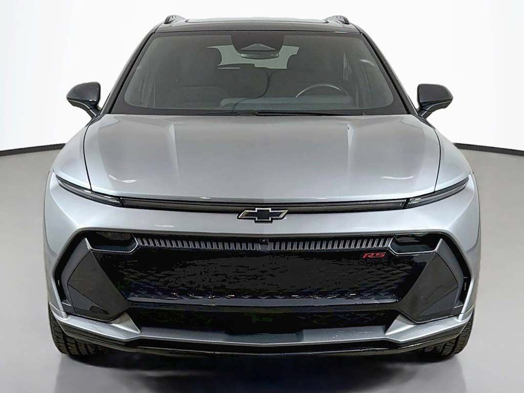 Used 2025 Chevrolet Equinox EV RS FWD image 13