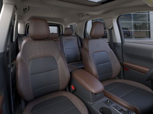 New 2026 Ford Bronco Sport Outer Banks w/ Outer Banks Tech Package+ AWD/4WD image 11