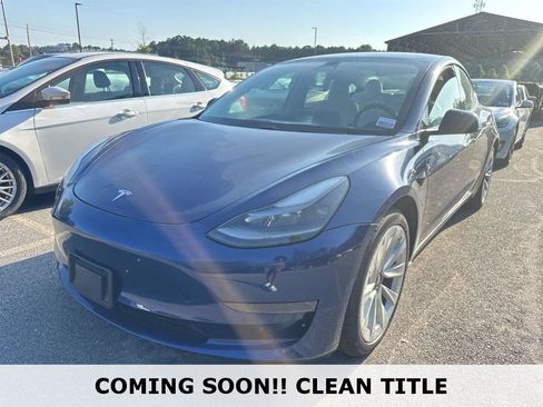 Used 2021 Tesla Model 3 Standard Range Plus RWD image 1