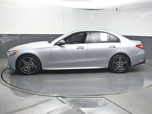 Used 2025 Mercedes-Benz C 300 Sedan image 5
