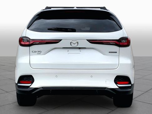 Certified 2025 MAZDA CX-70 Plug-In Hybrid w/ Premium Pkg AWD/4WD image 5
