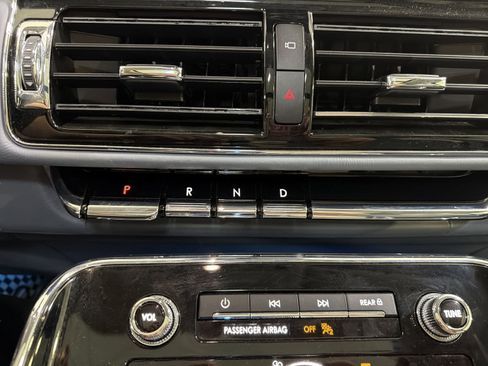 Used 2024 Lincoln Navigator L Black Label AWD/4WD image 21