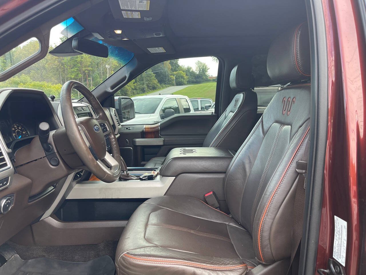 Used 2017 Ford F150 King Ranch w/ Equipment Group 601A Luxury AWD/4WD image 26