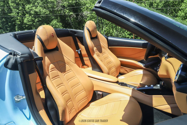 Used 2015 Ferrari California T RWD image 67