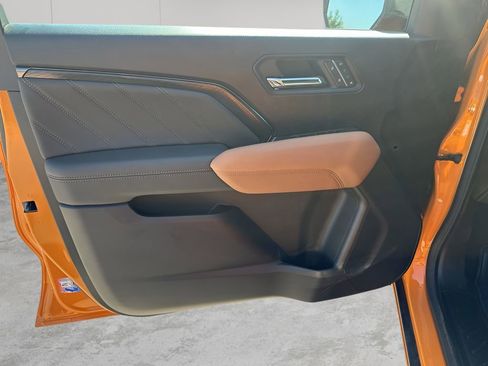 New 2026 GMC Canyon AT4 w/ AT4 Premium Package image 25