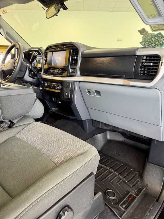 Used 2023 Ford F150 XLT AWD/4WD image 12