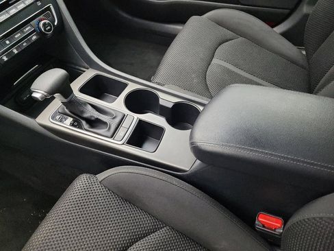 Used 2019 Kia Optima LX w/ LX Premium Package image 26