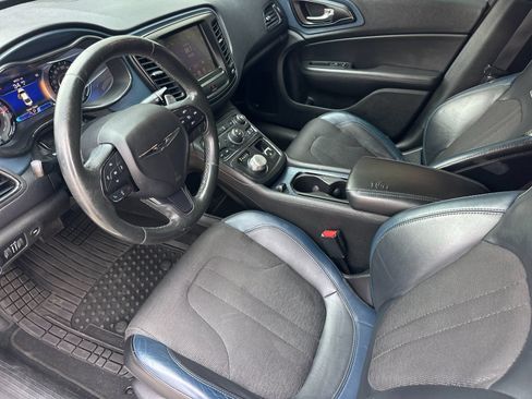 Used 2015 Chrysler 200 S w/ Sun/Sound Group FWD image 9