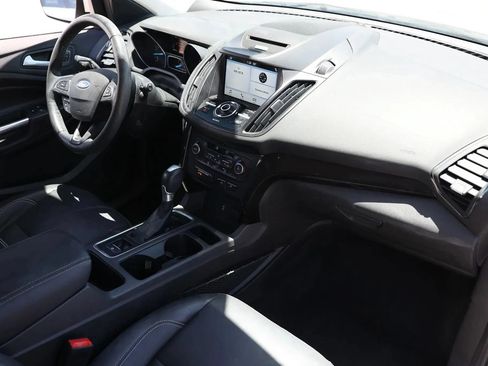 Used 2017 Ford Escape Titanium AWD/4WD image 18
