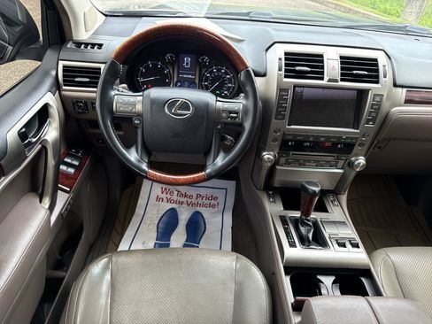 Used 2012 Lexus GX 460 w/ Comfort Plus Pkg AWD/4WD image 17