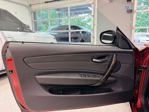 Used 2012 BMW 135i Convertible RWD image 15