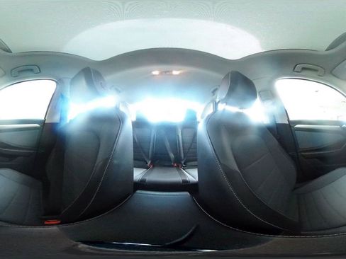 Used 2025 Volkswagen Jetta SE image 42