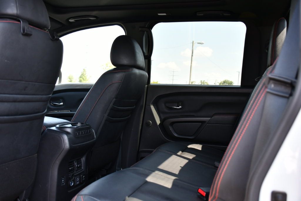 Used 2021 Nissan Titan PRO-4X w/ Pro-4x Convenience Package AWD/4WD image 19