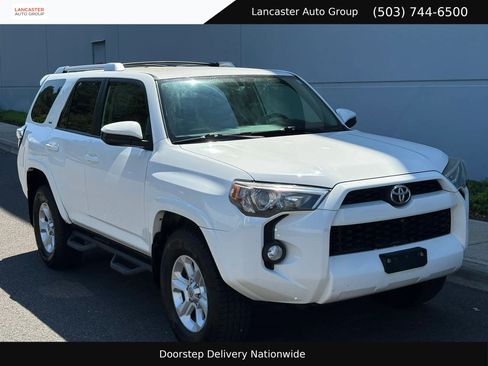 Used 2016 Toyota 4Runner SR5 AWD/4WD image 8
