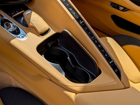 Certified 2024 Chevrolet Corvette Stingray Premium Cpe w/ Z51 Performance Package RWD image 17