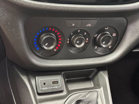 Used 2017 RAM ProMaster City Tradesman w/ Rear Back-up Camera Group FWD image 20