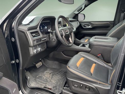 Used 2024 GMC Yukon AT4 w/ AT4 Premium Package image 20