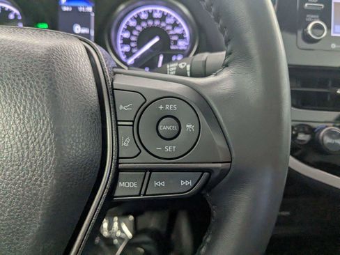 Certified 2022 Toyota Camry SE w/ Convenience Package FWD image 18