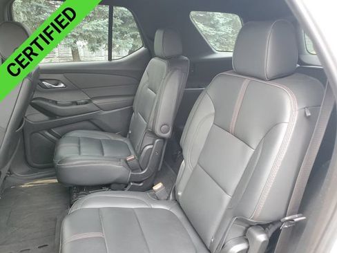 Certified 2023 Chevrolet Traverse RS w/ LPO, Floor Liner Package AWD/4WD image 33