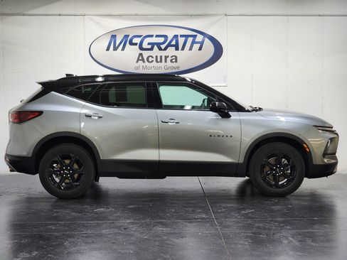 Used 2023 Chevrolet Blazer LT w/ Convenience Package image 3