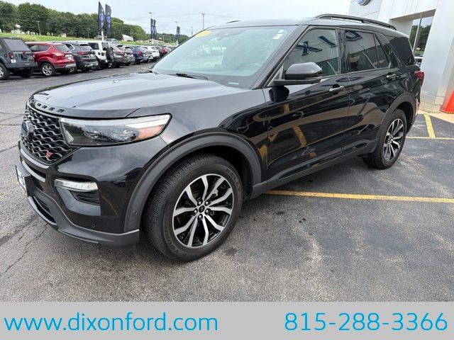 Certified 2020 Ford Explorer ST w/ Premium Technology Package AWD/4WD image 3